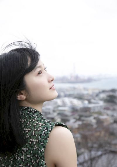大决战三部曲哪个平台可以看_英文版字幕